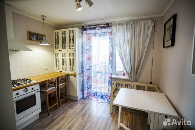 1-к квартира, 46 м², 8/10 эт.