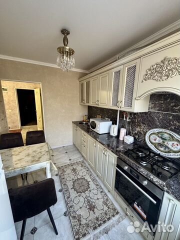 

3-к. квартира, 77 м², 4 кровати