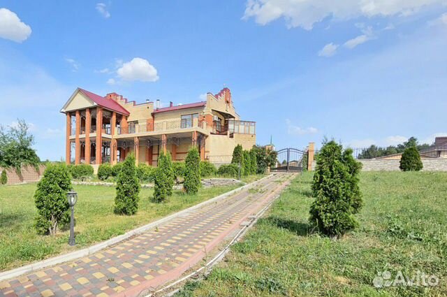 

10-к. и более дом, 800 м²