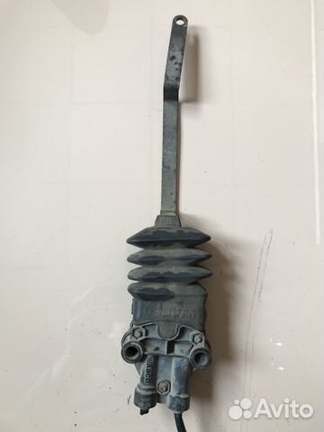 Кран уровня пола кабины Renault Premium 1996-2004