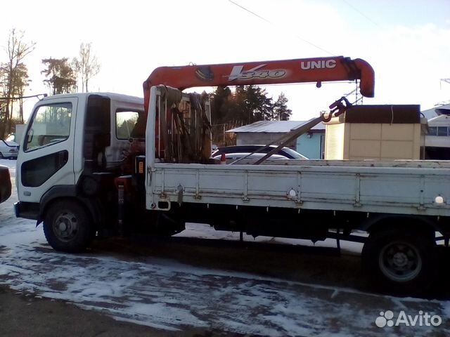 Услуги манипулятора в чехове. Кран Исузу 10 тонн. Услуги манипулятора. Кран-борт Пермь. Самогруз 7 метров.