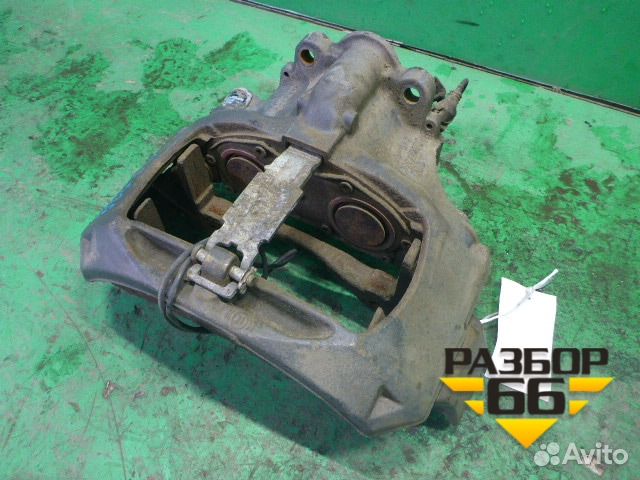 Суппорт передний правый Mercedes Benz truck Axor 2