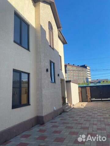 

4-к. дом, 200 м²