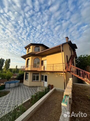 

3-к. квартира, 100 м², 4 кровати