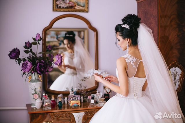 Свадебное платье