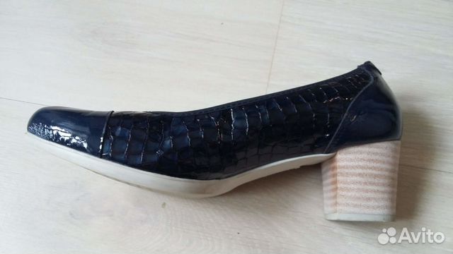 Туфли El tempo лаковые 40 разм Туфли El tempo лаковые 40 разм