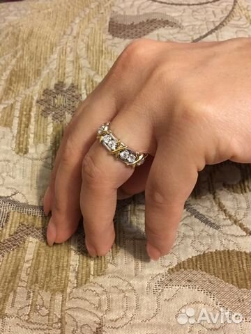 Золотое кольцо с бриллиантами тиффани Tiffany Золотое кольцо с бриллиантами тиффани Tiffany