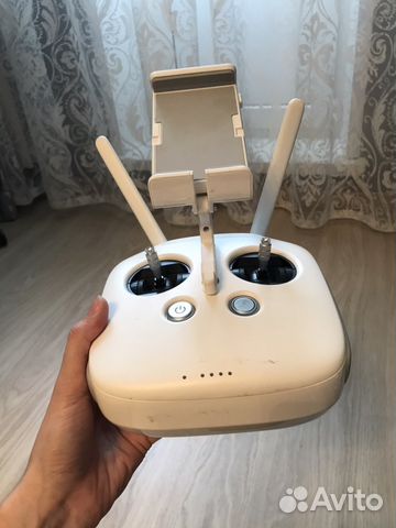 Квадрокоптер DJI Phantom 3 Advanced Квадрокоптер DJI Phantom 3 Advanced