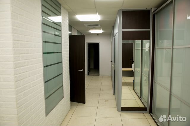 Помещение свободного назначения, 290 м²