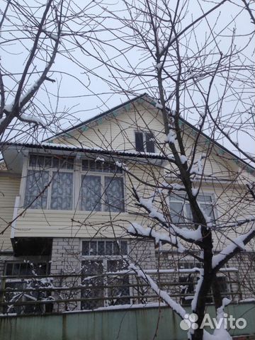 Коттедж 250 м² на участке 11.2 сот.