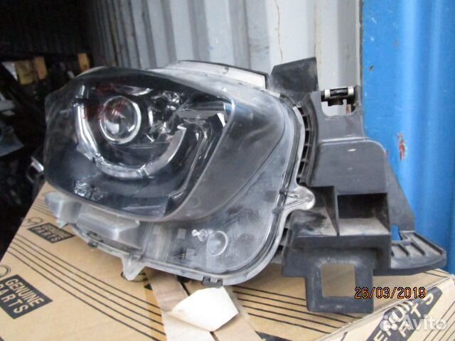 Фара правая Mazda CX-5 LED