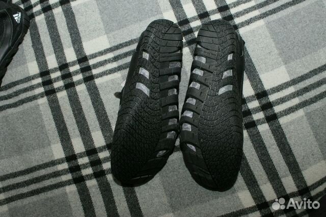 Adidas новые 9uk, 9,5uk, 10uk,11uk коралловые тапк Adidas новые 9uk, 9,5uk, 10uk,11uk коралловые тапк