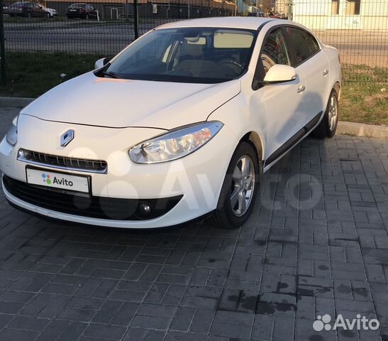 Renault Fluence 1.6 AT, 2011, 90 000 км