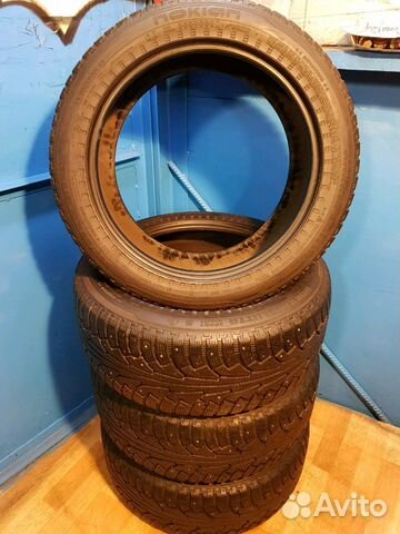 Nokian hakkapeliitta 5 SUV 255/50R19 runflat