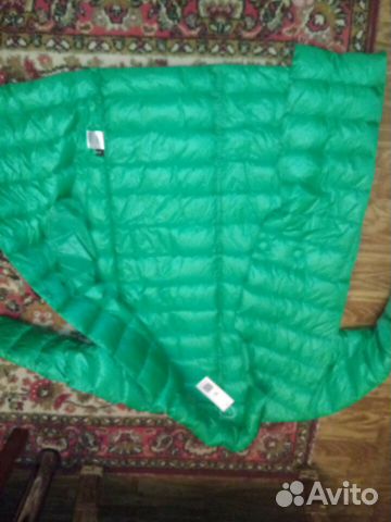 Пуховик весеннего летний новый Пуховик весеннего летний новый