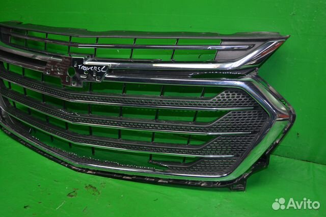 Решетка радиатора Chevrolet Traverse 2 17