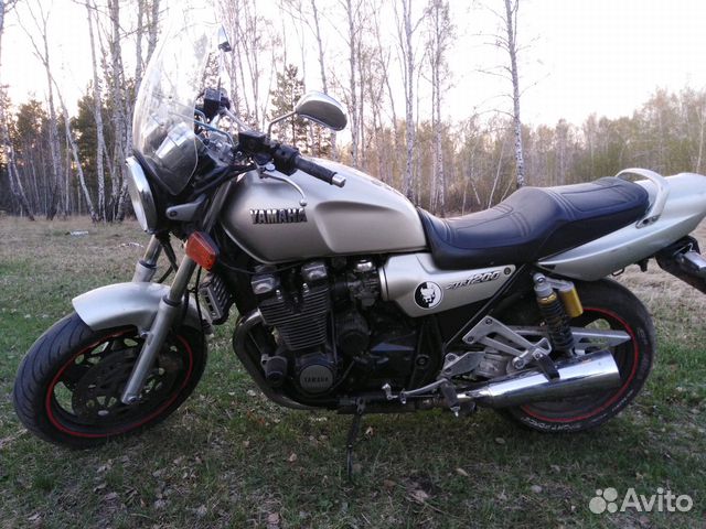 Yamaha xjr 1200
