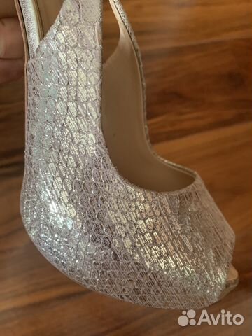 Новые кожаные босоножки Giuseppe Zanotti 37-38 раз Новые кожаные босоножки Giuseppe Zanotti 37-38 раз