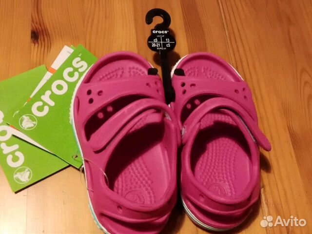 Новые сандалии crocs с5 (20 р.) Новые сандалии crocs с5 (20 р.)