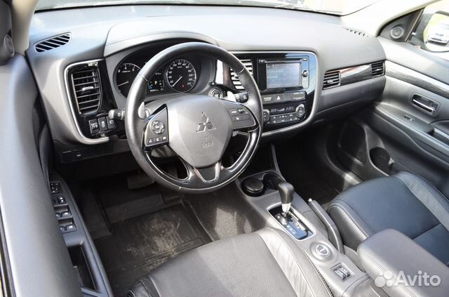 Mitsubishi Outlander 2.4 CVT, 2015, 89 560 км