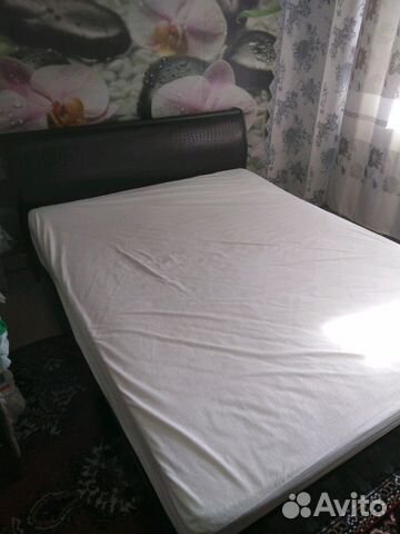 Кровать с матрасом (можно без матраса цена 8000)