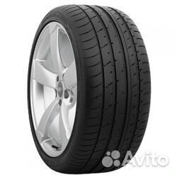 Летние шины 235 55 R 17 toyo proxes T1 sport