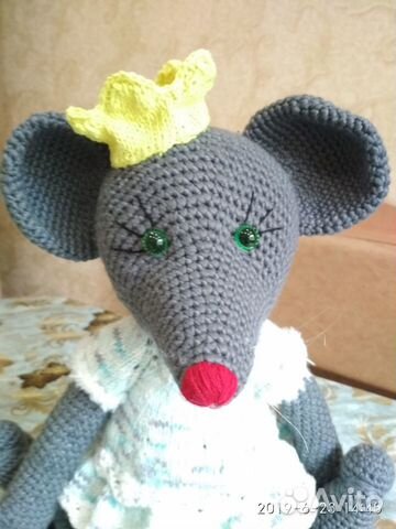 Вязаные игрушки Мышка королева Вязаные игрушки Мышка королева