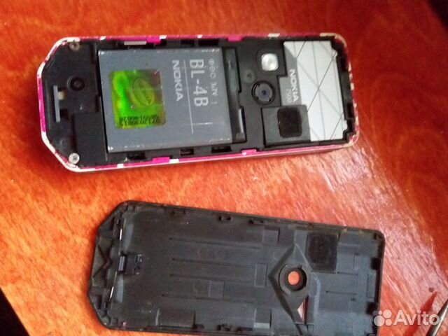 Телефон nokia 7500 б/у