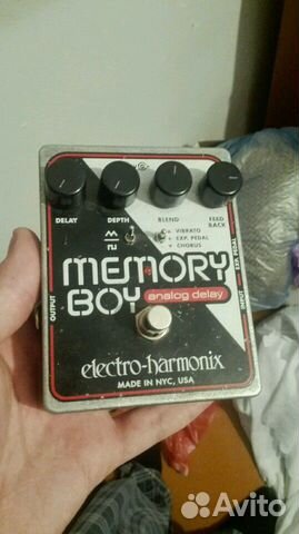 Гитарная педаль Дилэй Electro Harmonix Memory Boy
