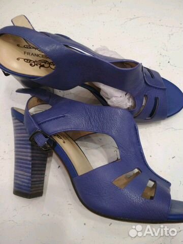 Новые кожаные босоножки фирмы Francesco Donni