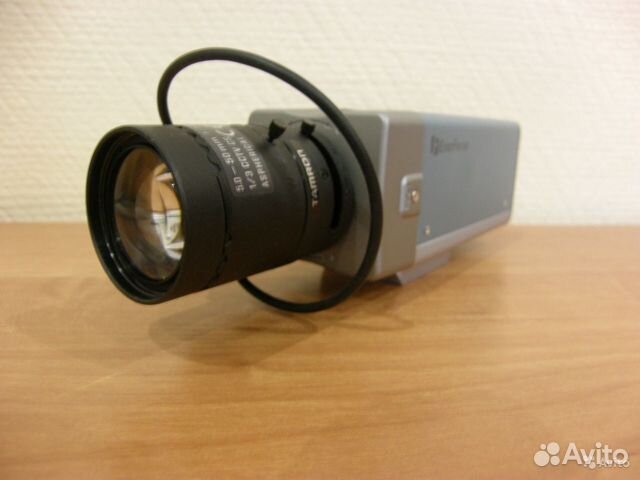 Камеры видеонаблюдения EverFocus EQ150+обьективы Камеры видеонаблюдения EverFocus EQ150+обьективы