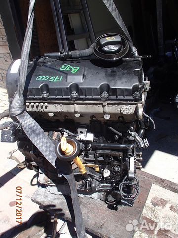 Двигатель VW Touran Тоуран 1.9 TDi AVQ в сборе