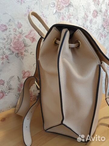 Новый кожаный рюкзак dkny Новый кожаный рюкзак dkny