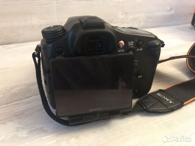 Фотоаппарат Sony Alpha a77 Фотоаппарат Sony Alpha a77