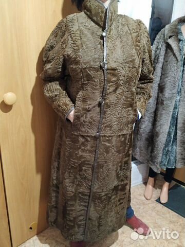 Шуба из каракульчи Шуба из каракульчи
