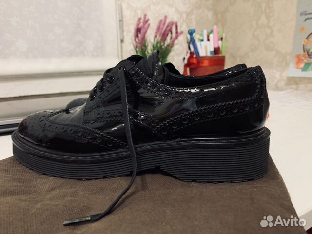 Ботинки Prada Женские 37 р Ботинки Prada Женские 37 р