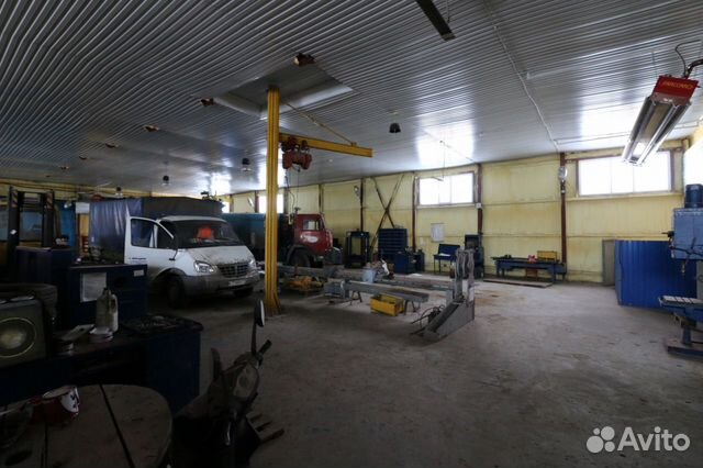 Свободного назначения 585 м²