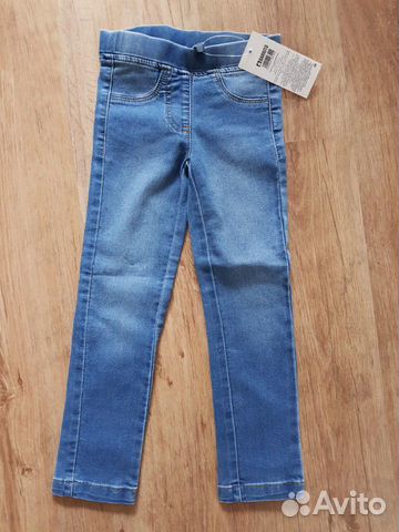 Джинсы на девочку,рост 110