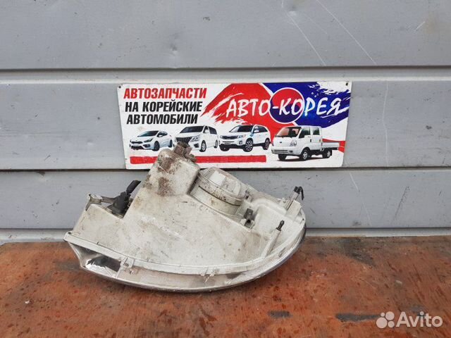 Фара передняя правая Kia Rio 1999-2002 Фара передняя правая Kia Rio 1999-2002