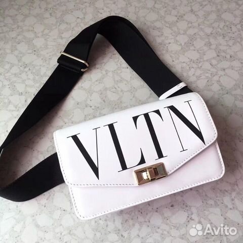 Поясная сумка Валентино