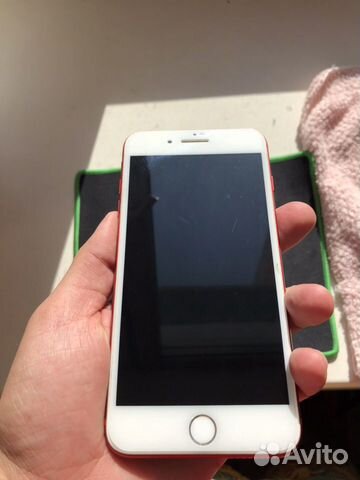 Продам iPhone 7 Plus red 128gb