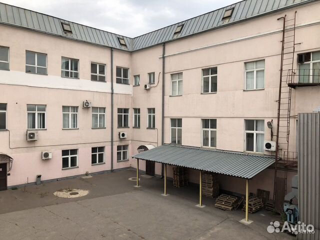 Помещение свободного назначения, 1618 м²