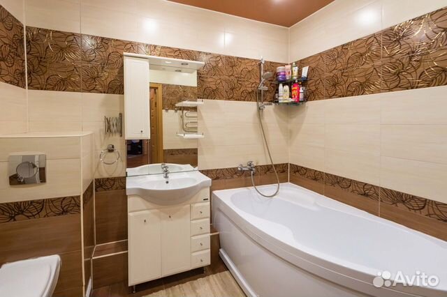 2-к квартира, 65 м², 1/17 эт.