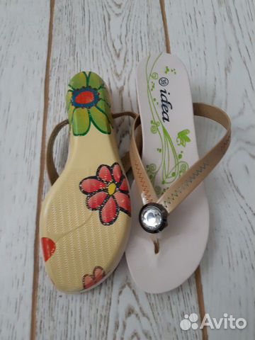 Шлепанцы Шлепанцы