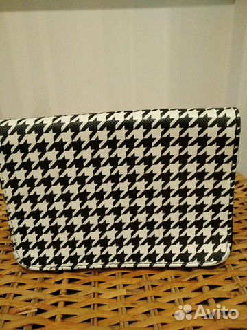 Клатч женский пье-де-пуль Клатч женский пье-де-пуль