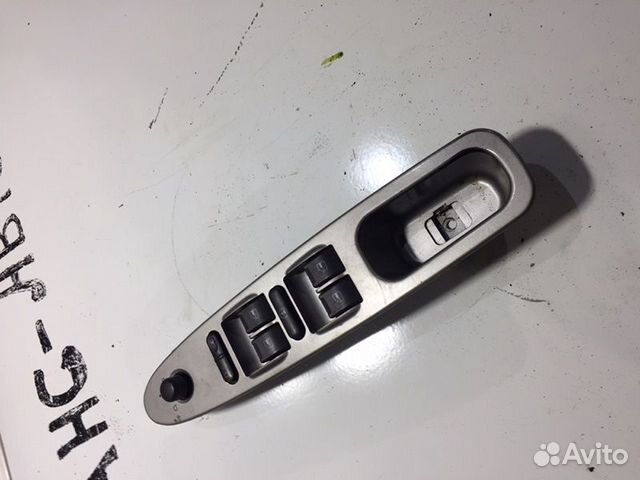 Блок управления стеклами передний левый Chery