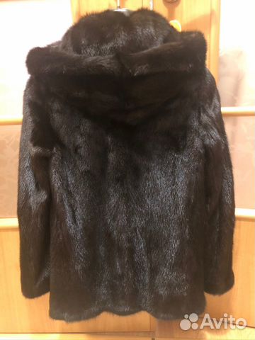 Продаётся норковая куртка (автоледи)