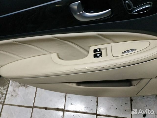 Equus обшивка задней левой двери рест