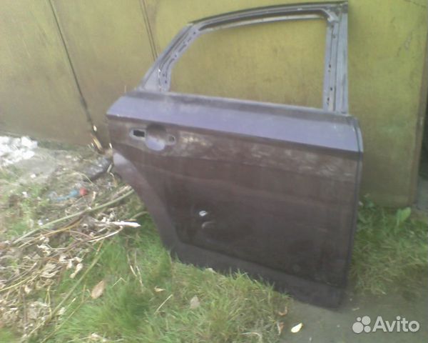 Ford Mondeo дверь задняя правая Ford Mondeo дверь задняя правая