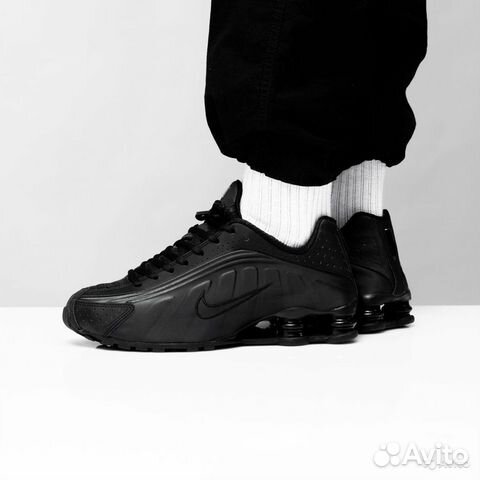 Кроссовки Nike Shox R4 Кроссовки Nike Shox R4